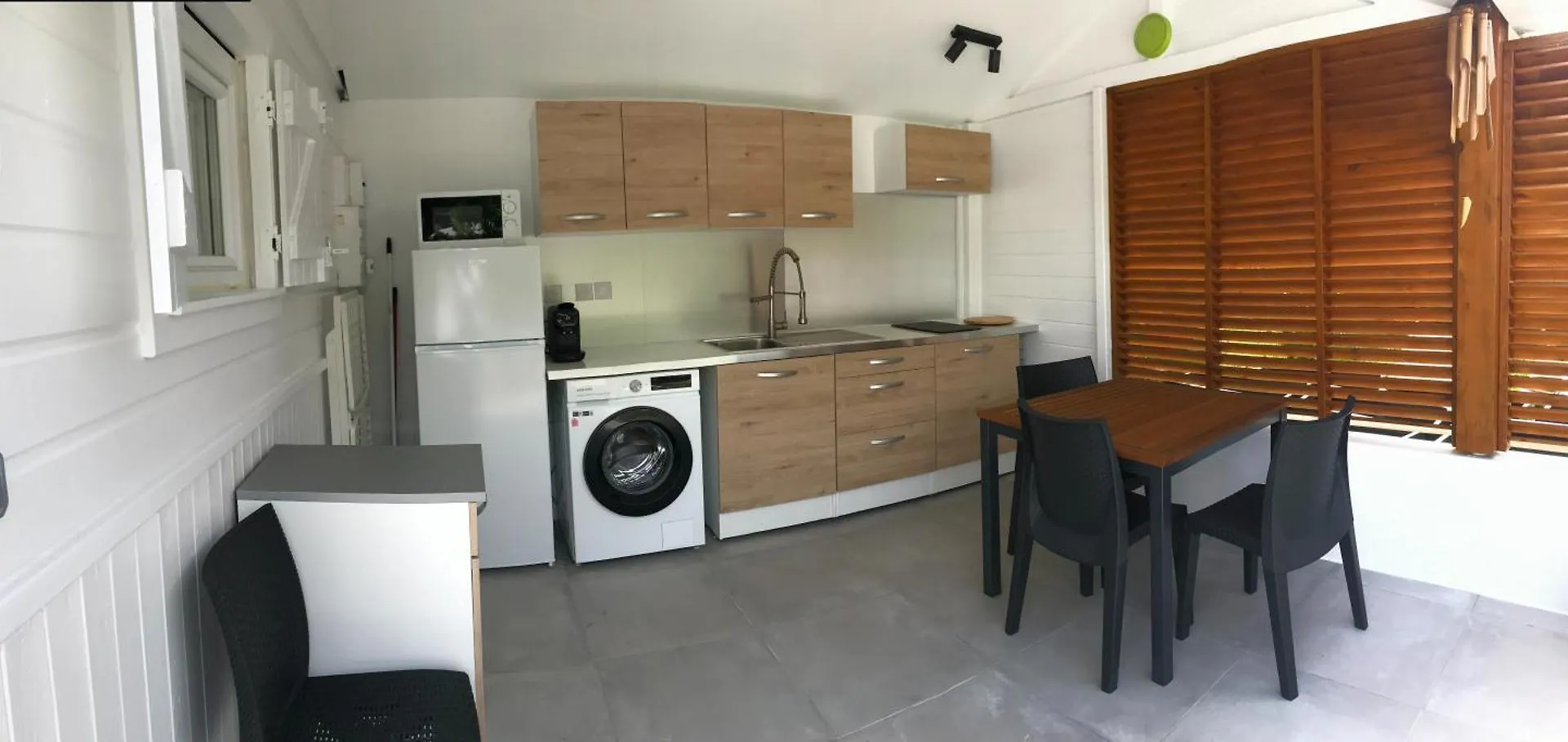 Apartment Bungalow 